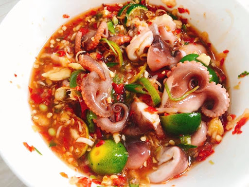 4 cách làm gỏi bạch tuộc kiểu Thái chua cay hấp dẫn đơn giản ăn ngon xoắn lưỡi 2