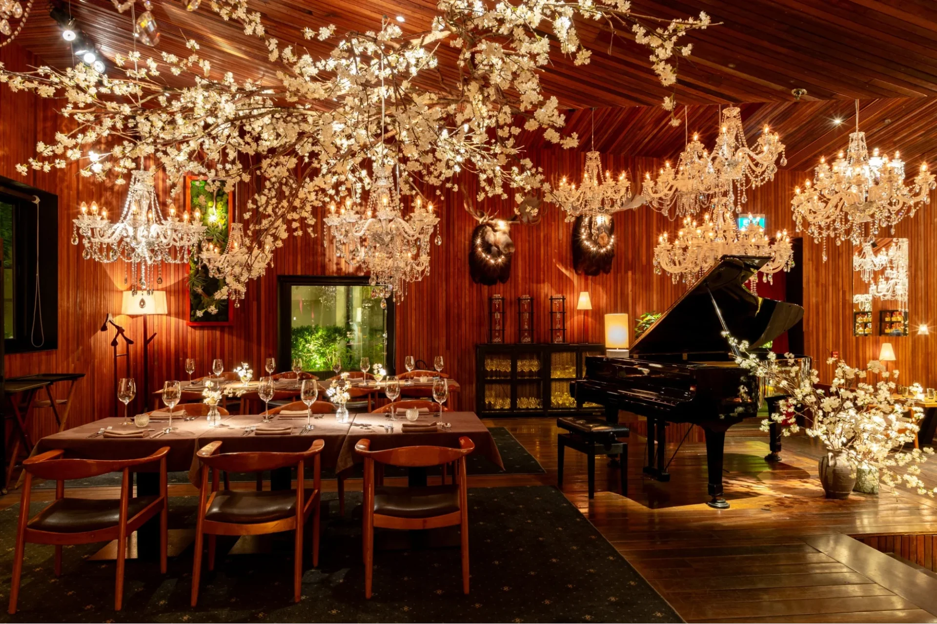 Fine Dining là những bữa tiệc xa xỉ trong không gian cao cấp