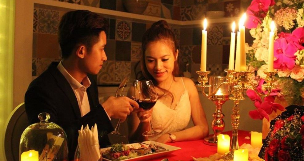 Chọn không gian "miễn phí" siêu lãng mạn khi tổ chức tiệc cho 2 người